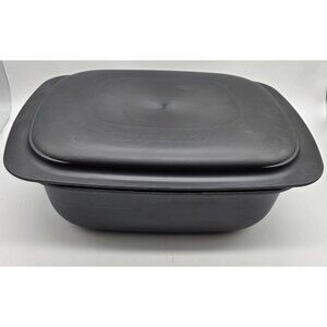 Tupperware Ultra Pro Roasting Pan Black Lid Dish Oven Safe 5.7 L 6 Qt 6501A-2